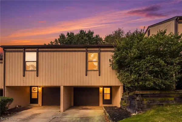 547 Center Avenue, Cuyahoga Falls, OH 44221