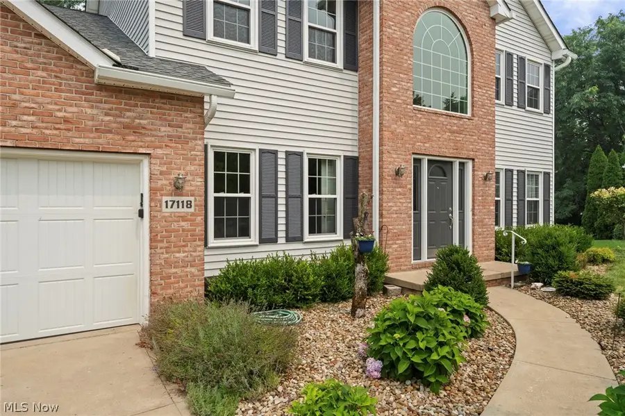 17118 Woodlawn Court, Strongsville, OH 44149 - #3