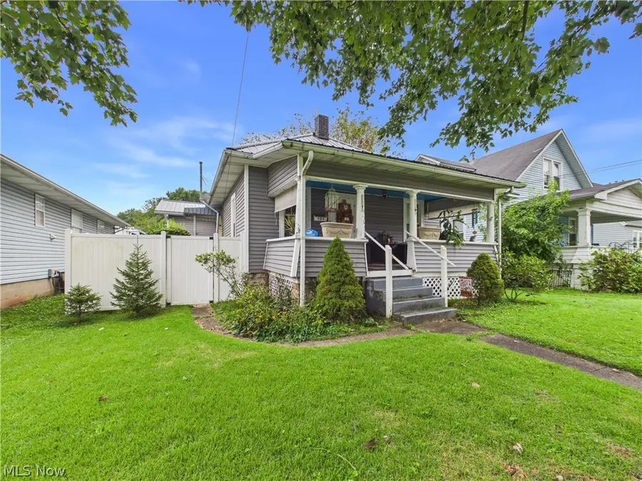 904 West Virginia Avenue, Parkersburg, WV 26104 - #2