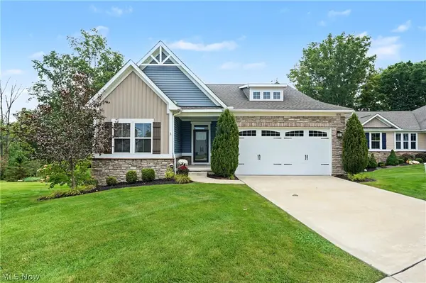 830 Sunrise Circle, Aurora, OH 44202