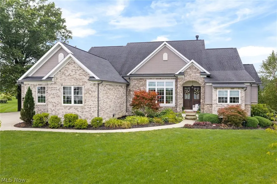 8934 Clubview Nw Street, Massillon, OH 44646 - #2