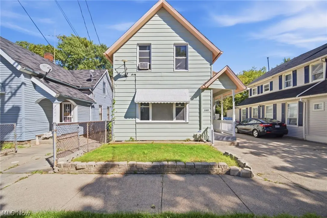 3309 W 32 Street, Cleveland, OH 44109 - #1
