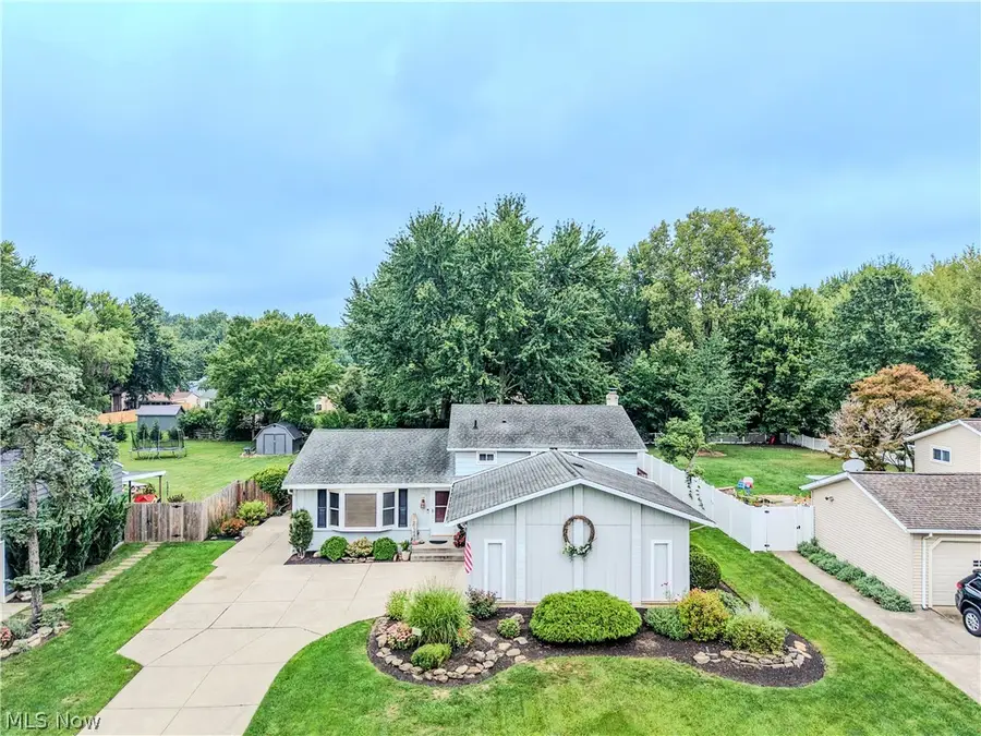 20566 Village Green Drive, Strongsville, OH 44149 - #2