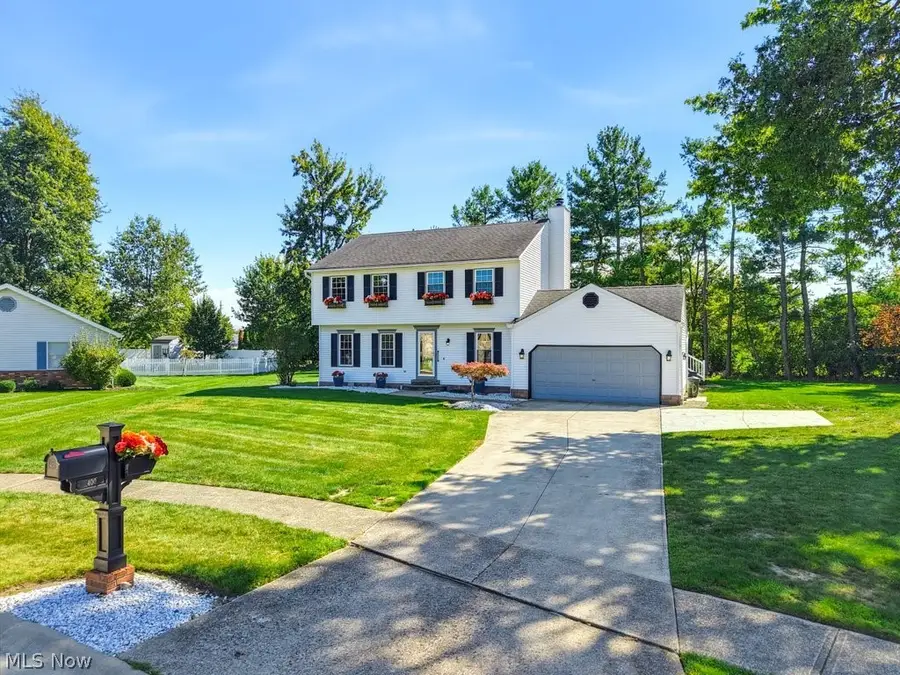 400 Seneca Court, Avon Lake, OH 44012 - #2