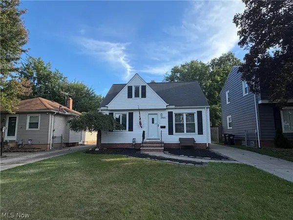 2621 Liggett Drive, Parma, OH 44134