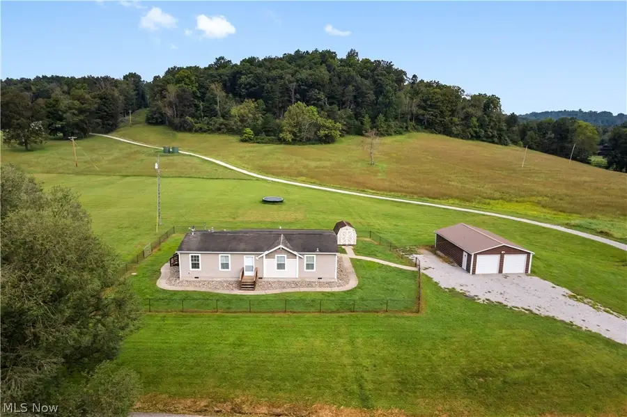 9098 Bonds Creek Road, Ellenboro, WV 26346 - #3