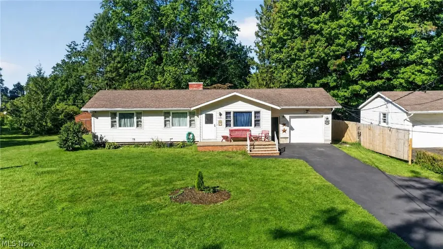 3045 Spencer E Circle, Geneva, OH 44041 - #2