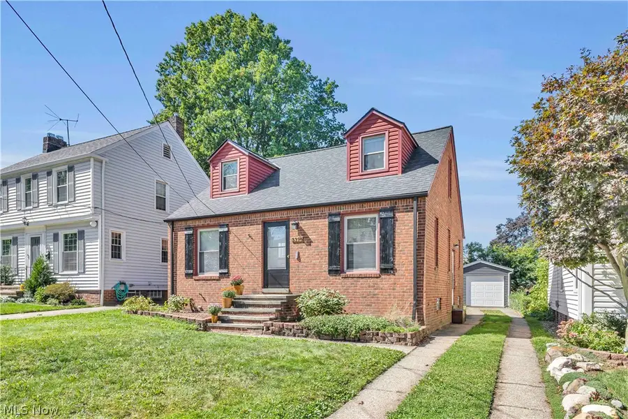 3396 W 151st Street, Cleveland, OH 44111 - #2