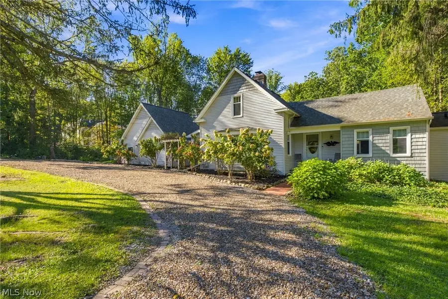 8145 Chagrin Road, Chagrin Falls, OH 44023 - #3