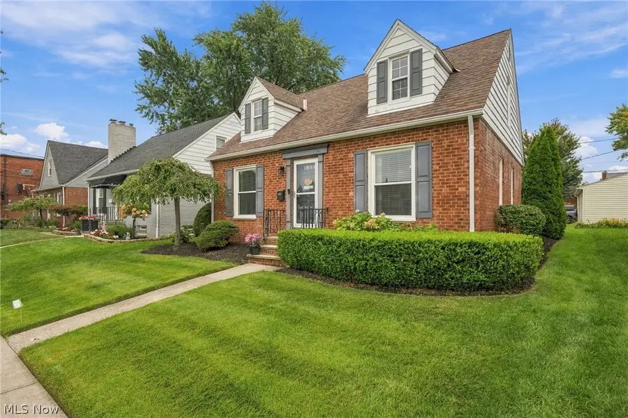 589 S Falmouth Drive, Rocky River, OH 44116 - #3