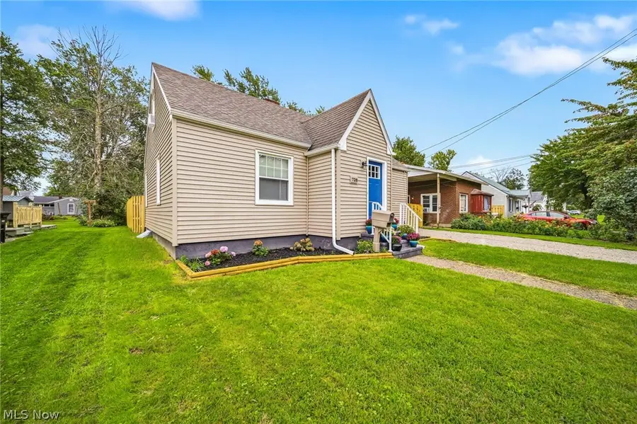 726 Lyndon Avenue, Ashtabula, OH 44004 - #3