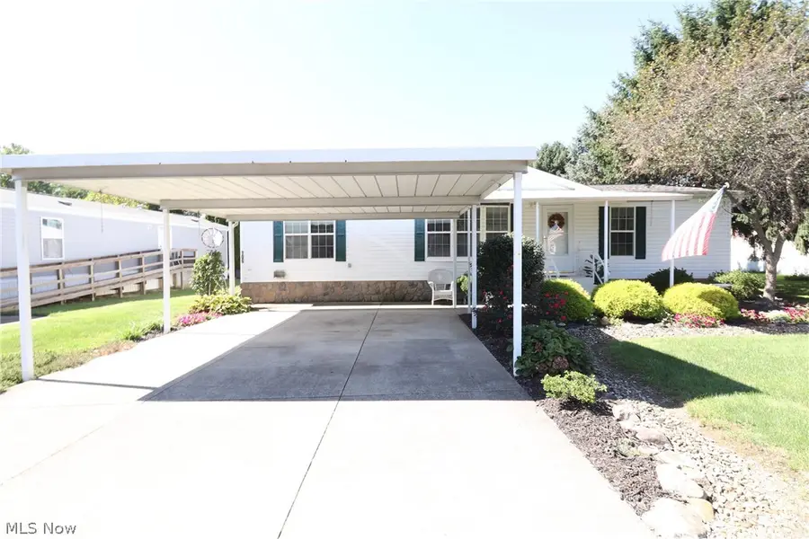 106 Shawnee Lane #106, Creston, OH 44217 - #2