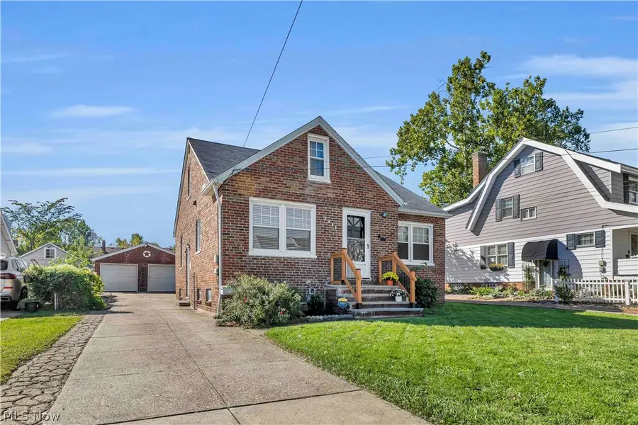 3811 Theota Avenue, Parma, OH 44134 - #2