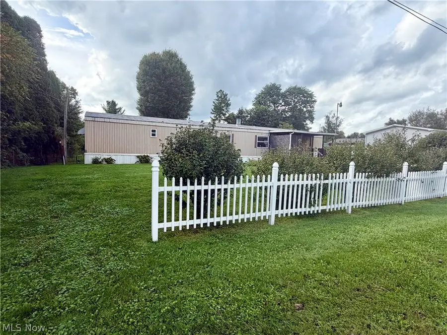9133 W Southview Street, Minerva, OH 44657 - #2