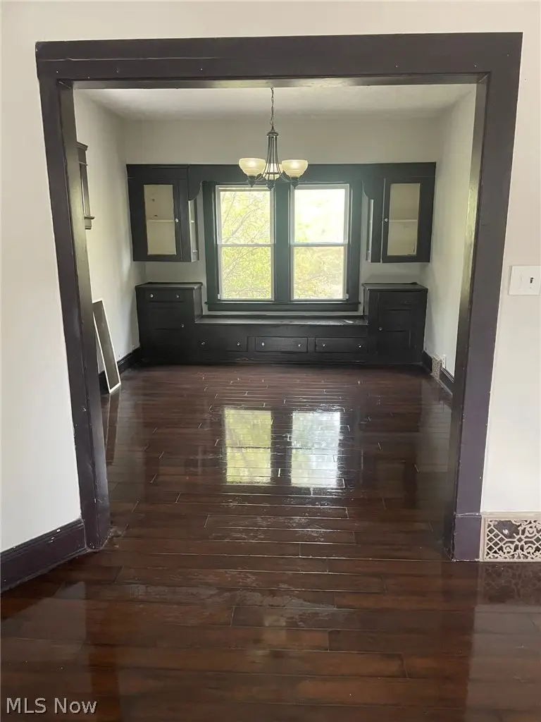 10325 Yale Avenue, Cleveland, OH 44108 - #3