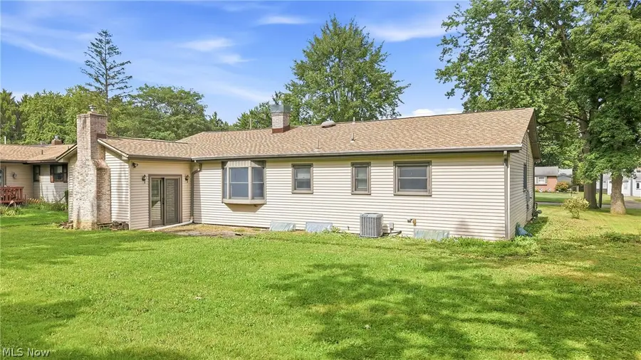 1889 Lancaster Drive, Youngstown, OH 44511 - #2