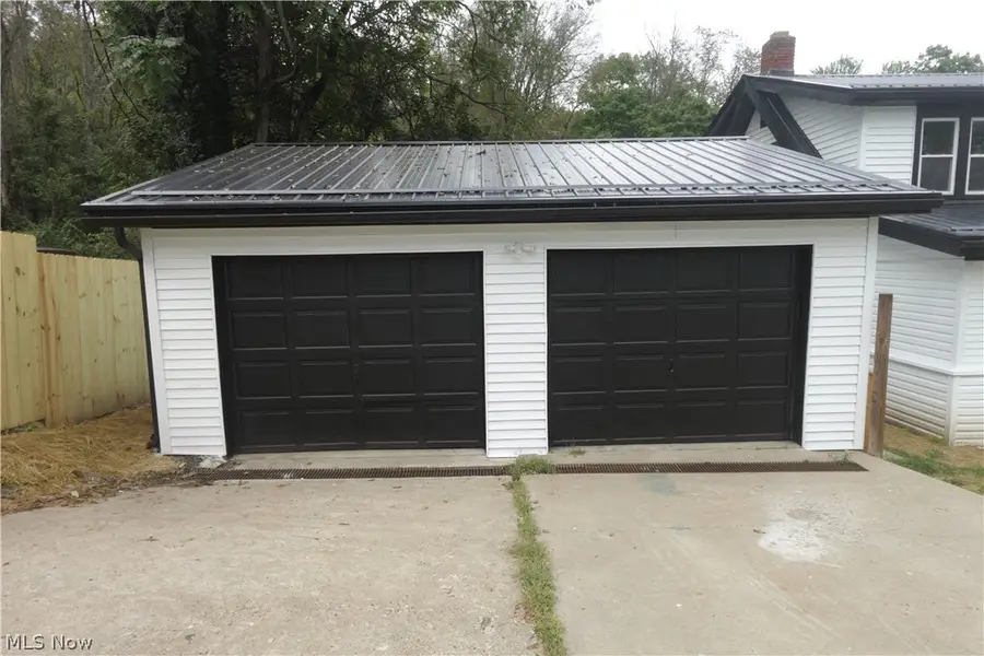 215 Isabelle Street, Brilliant, OH 43913 - #2