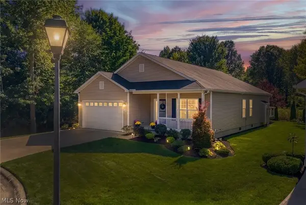 9590 Ravinia Drive, Olmsted Falls, OH 44138