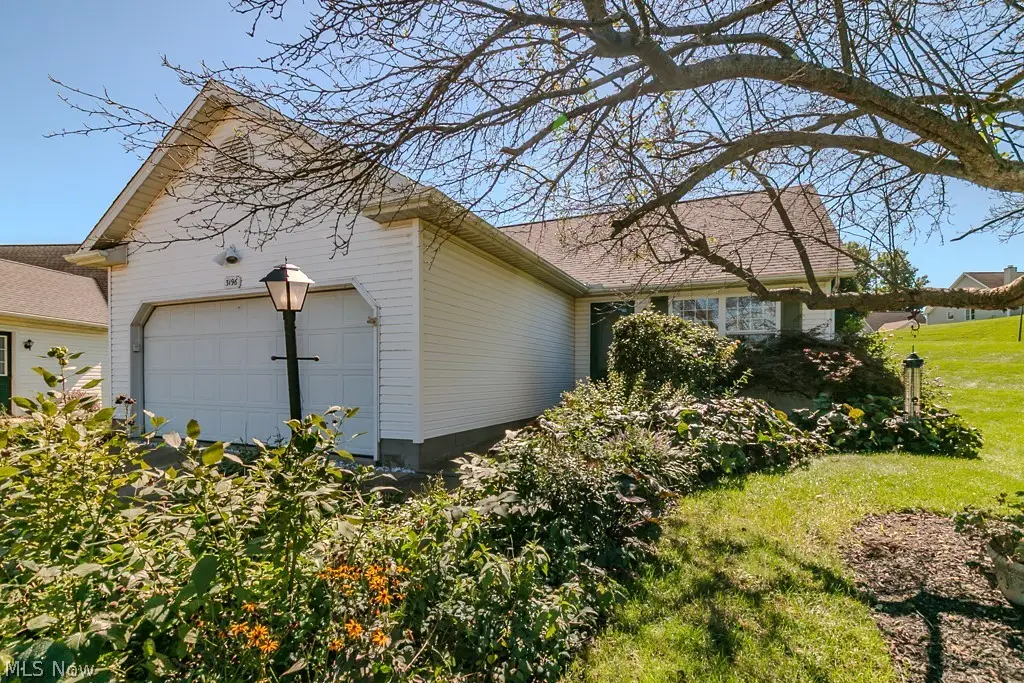 3196 Overview Circle, Ravenna, OH 44266 - #1