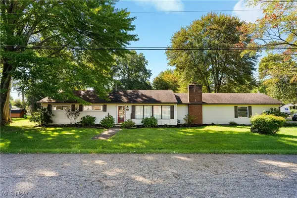 1566 Beechview Avenue, Alliance, OH 44601