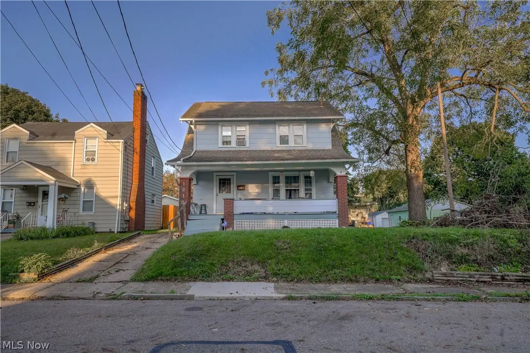 1215 Bellflower Sw Avenue, Canton, OH 44710 - #1