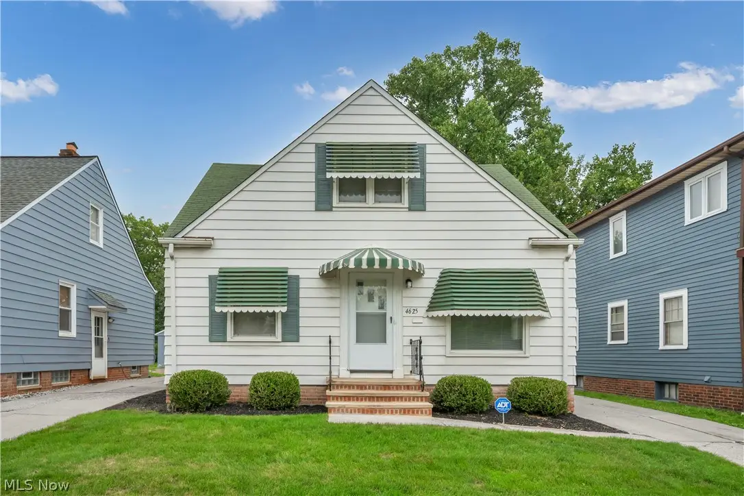 4625 E 88th Street, Garfield Heights, OH 44125 - #1