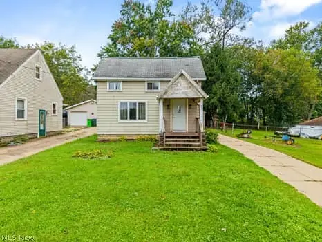 82 Henigan Avenue, Barberton, OH 44203 - #1