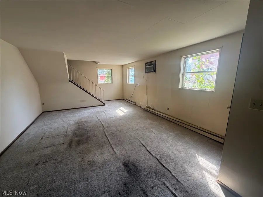 952 N Highland Avenue, Girard, OH 44420 - #3