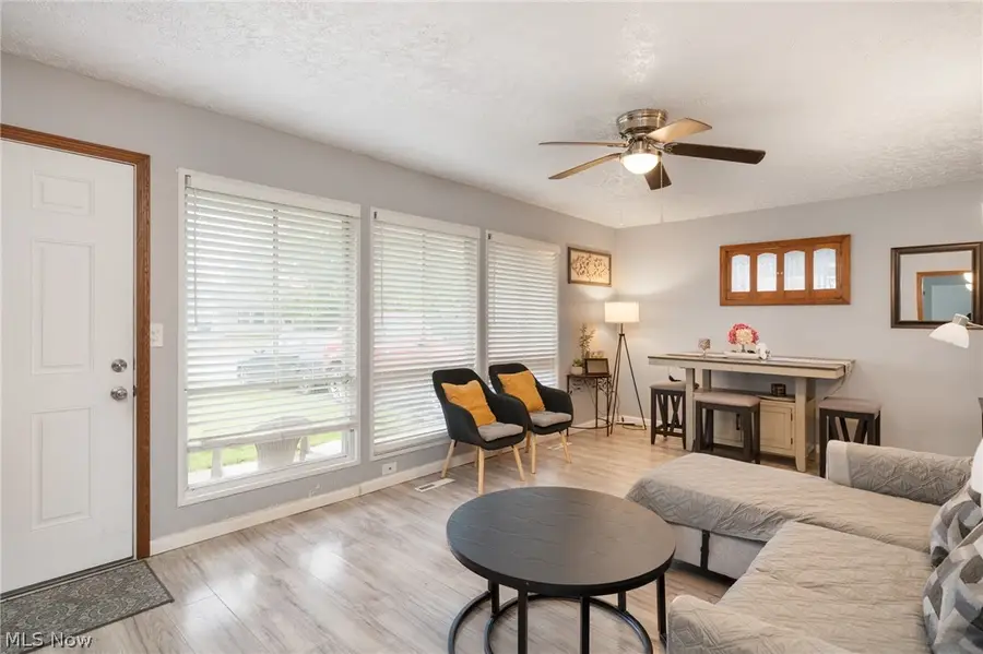 4214 Meadow Lane, Lorain, OH 44055 - #2