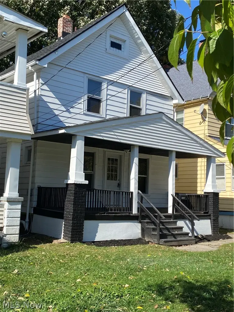 2196 W 103rd Street, Cleveland, OH 44102 - #3