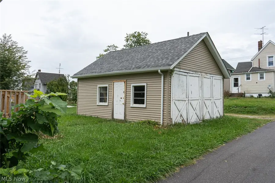 1747 5th Se Street, Canton, OH 44707 - #2