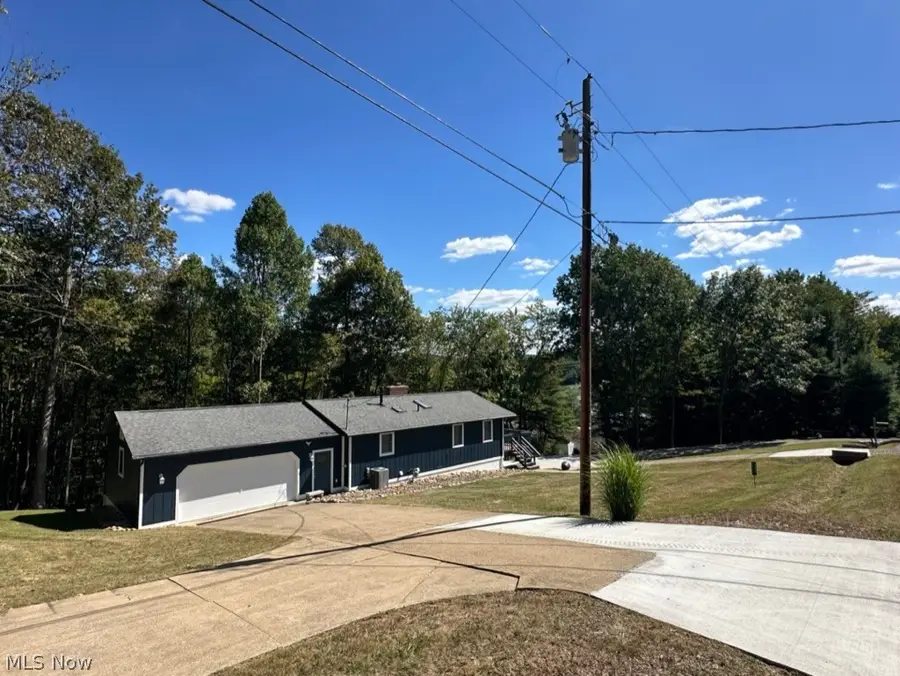 5 Latonka Trail, Malvern, OH 44644 - #2