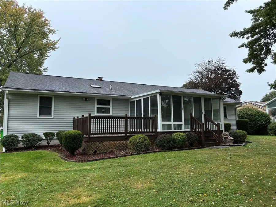 1551 Wilsonway Drive, Barberton, OH 44203 - #2