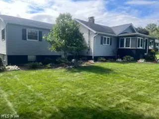 11118 Orrville Nw Street, Massillon, OH 44647