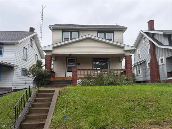 2406 Nicholas Nw Place, Canton, OH 44708