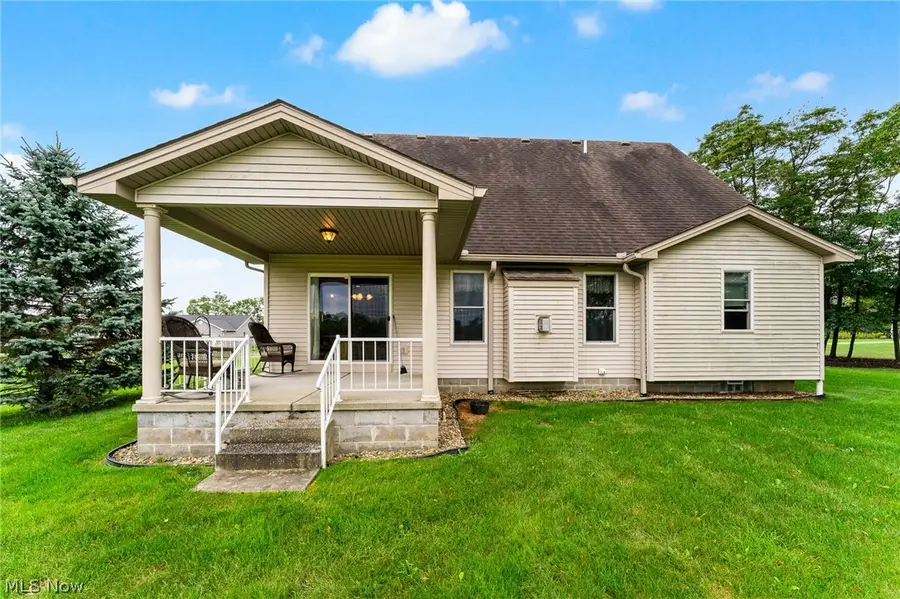 5290 Skye Drive, New Middletown, OH 44442 - #3