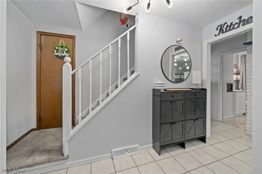 2382 Penny Lane, Youngstown, OH 44515 - #2