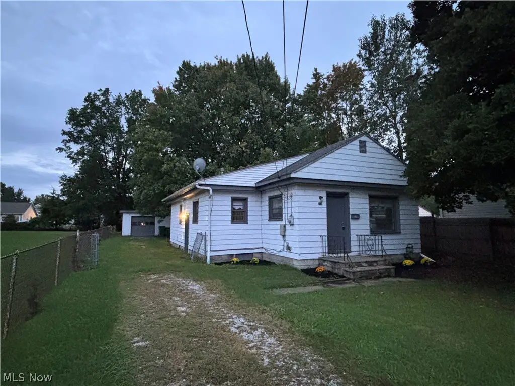 389 Button Avenue, Painesville, OH 44077 - #1