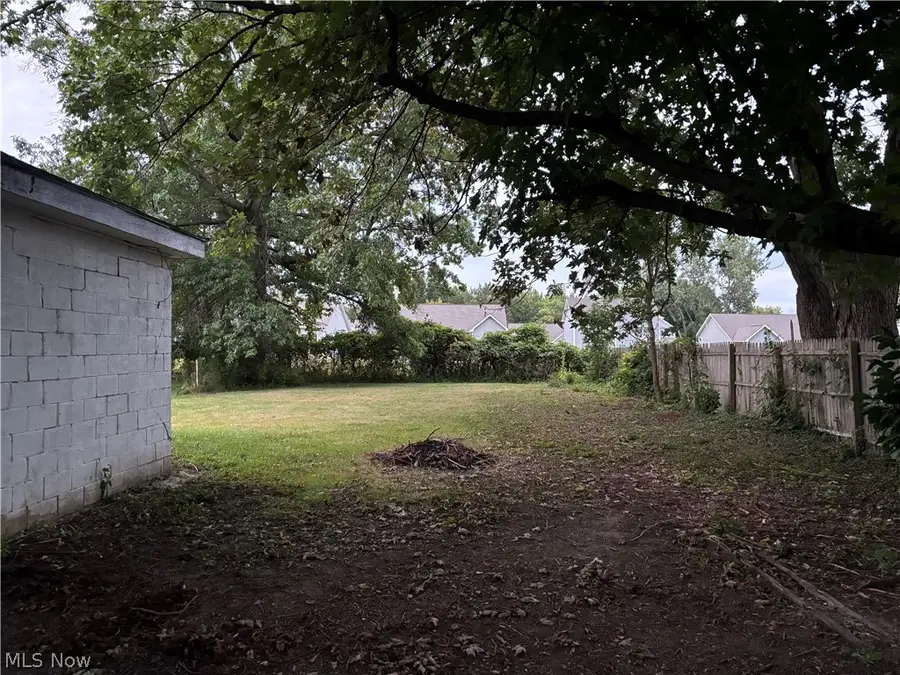 389 Button Avenue, Painesville, OH 44077 - #3