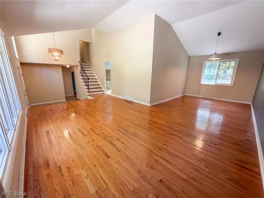 33170 Ledge Hill Drive, Solon, OH 44139 - #3