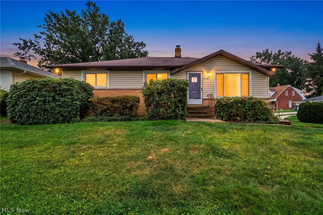 24560 Stephen Avenue, Euclid, OH 44123 - #1