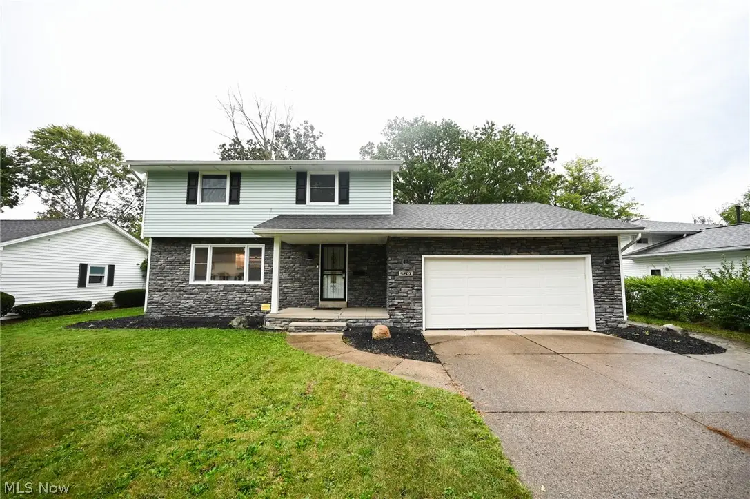 5207 Gargasz Drive, Lorain, OH 44053 - #1