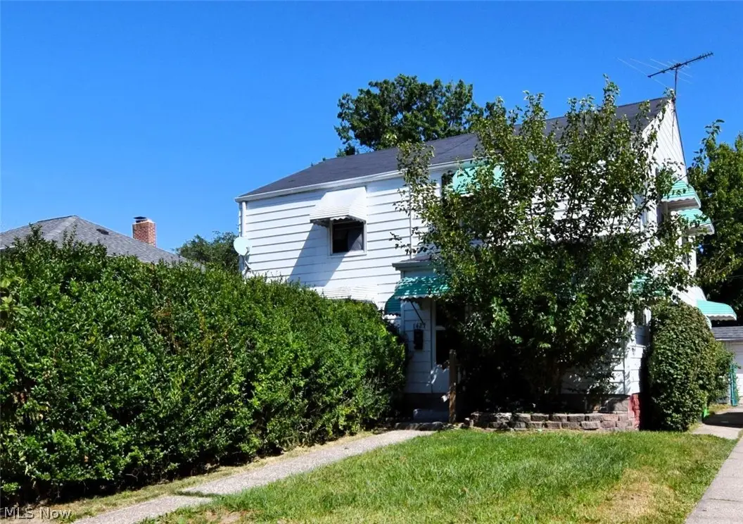 1427 E 252nd Street, Euclid, OH 44117 - #1