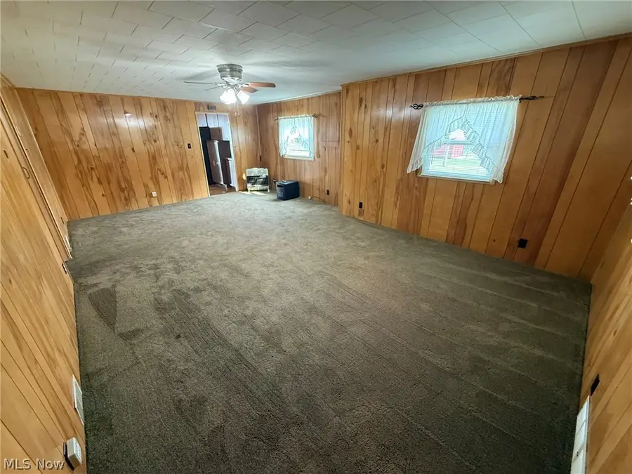 14095 Washington Sw Avenue, Newcomerstown, OH 43832 - #3