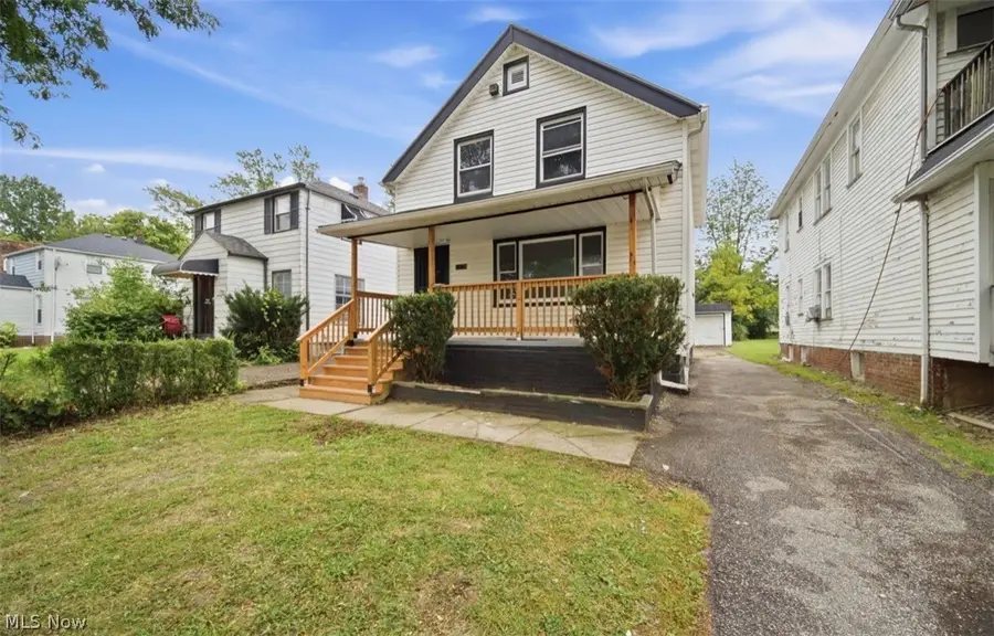 13324 Crennell Avenue, Cleveland, OH 44105 - #2