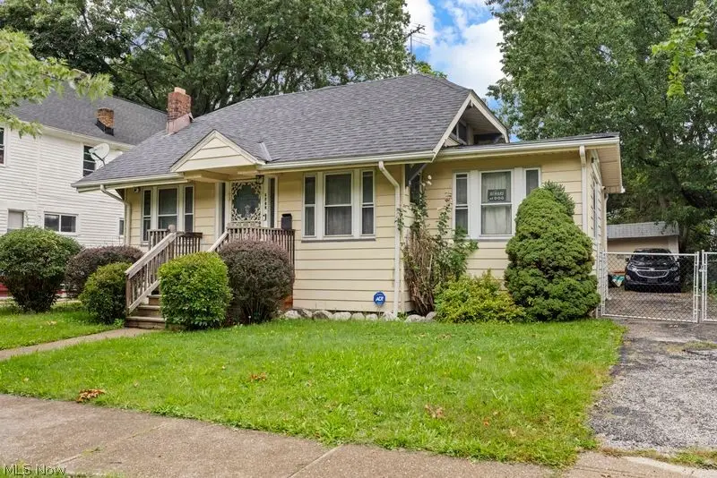 1745 Wayside Road, Cleveland, OH 44112 - #3