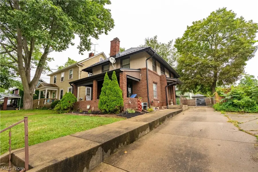 1912 Kirk Nw Court, Canton, OH 44709 - #2