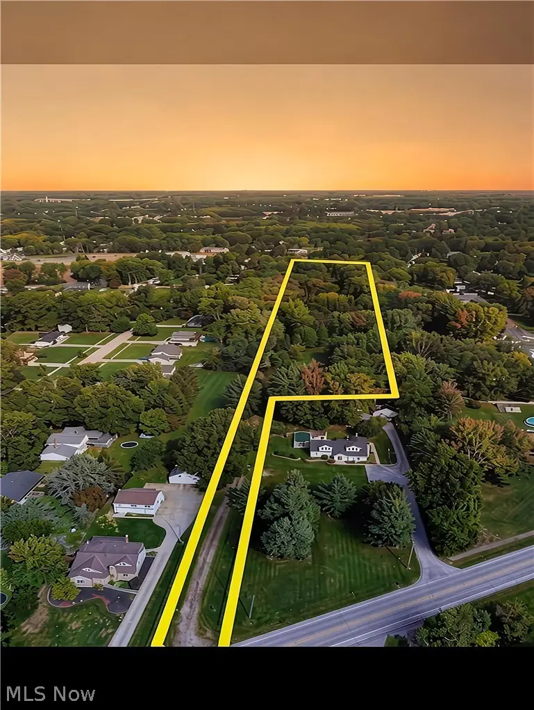 9547 Johnnycake Ridge Road, Mentor, OH 44060 - #1