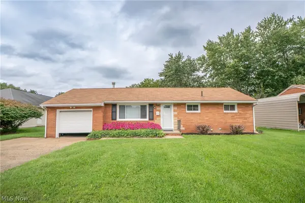 1615 Whipple Nw Avenue, Canton, OH 44708