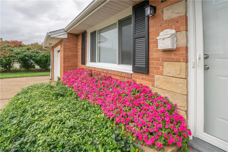 1615 Whipple Nw Avenue, Canton, OH 44708 - #3